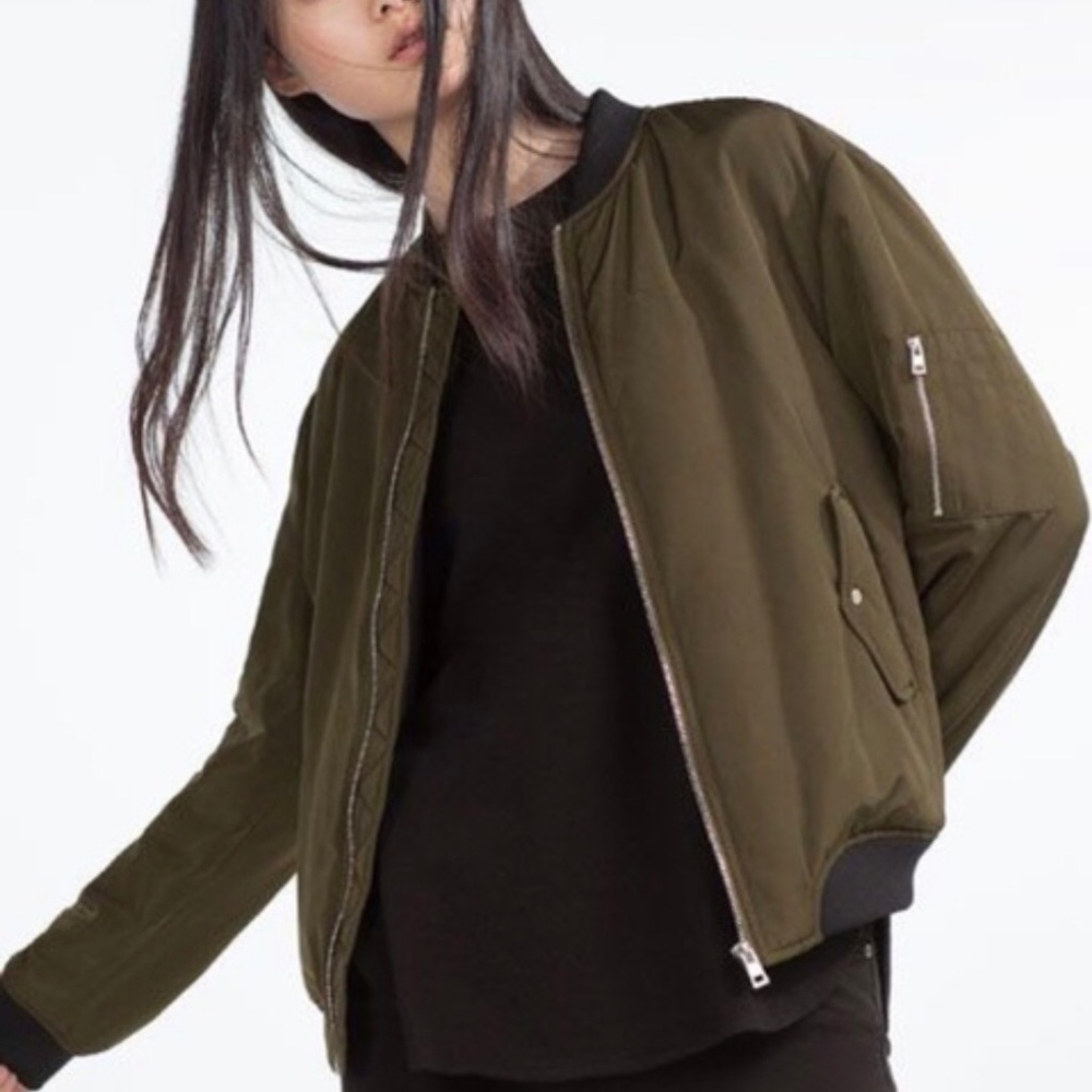 Zara olive bomber